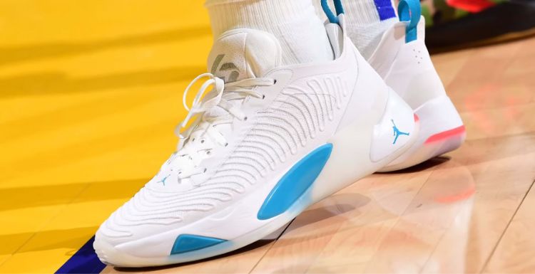 12 Best Low Top Basketball Shoes 2023